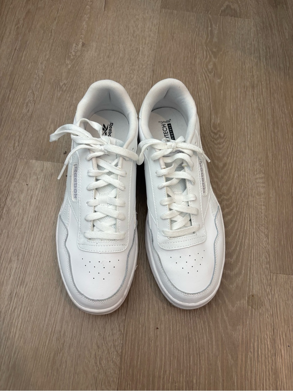 Reebok Men's White Low-Top Leather Sneakers (c85)